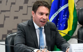 Castro e Ramagem aparecem em lista de "mesada" de bicheiro alvo da PF