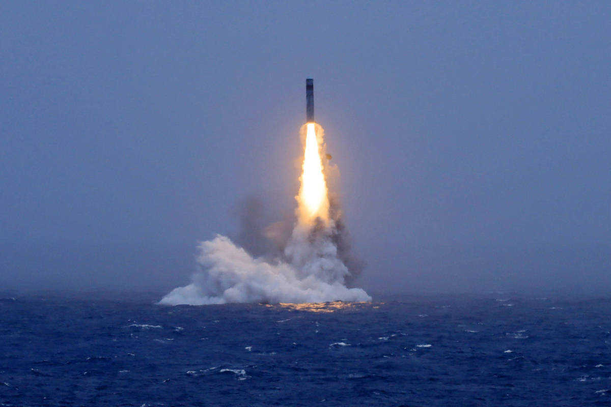 China faz teste de m&iacute;ssil nuclear submarino