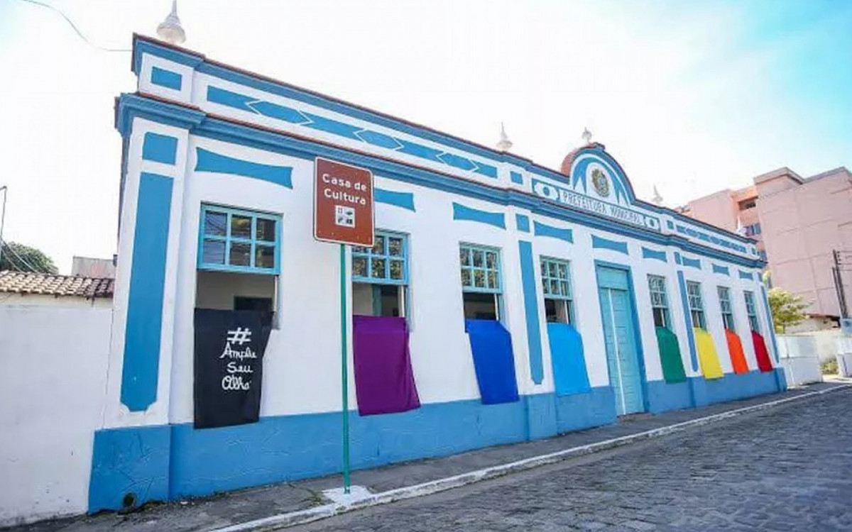 Prefeitura de Saquarema celebra o Dia Mundial do Rock com exposi&ccedil;&atilde;o