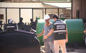 Inea vistoria empresa de refino de &oacute;leos lubrificantes