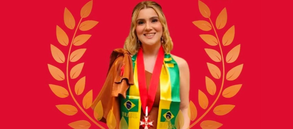 Professora do Acre recebe homenagem por trajet&oacute;ria