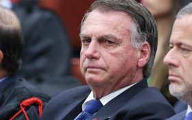 Moraes autoriza irm&atilde;o de Bolsonaro a fazer visitas permanentes ao ex‑presidente