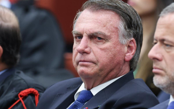 Moraes autoriza irm&atilde;o de Bolsonaro a fazer visitas permanentes ao ex-presidente
