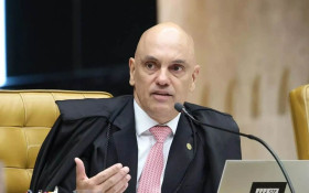 Oposi&ccedil;&atilde;o acusa Moraes de "interferir no jogo pol&iacute;tico" em decis&atilde;o