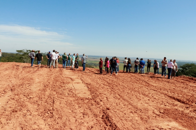 Aterro para res&iacute;duos da constru&ccedil;&atilde;o civil