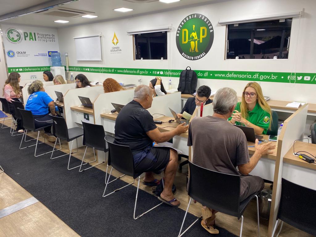 Mais de 390 mil atendimentos na Defensoria em 2026