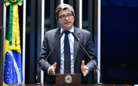 PL anuncia Portinho na disputa pelo Senado ap&oacute;s encontro com Fl&aacute;vio
