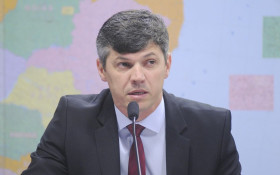 BRASILIANAS | Sa&iacute;da de Valter Casimiro da Secretaria de Obras do DF encerra ciclo