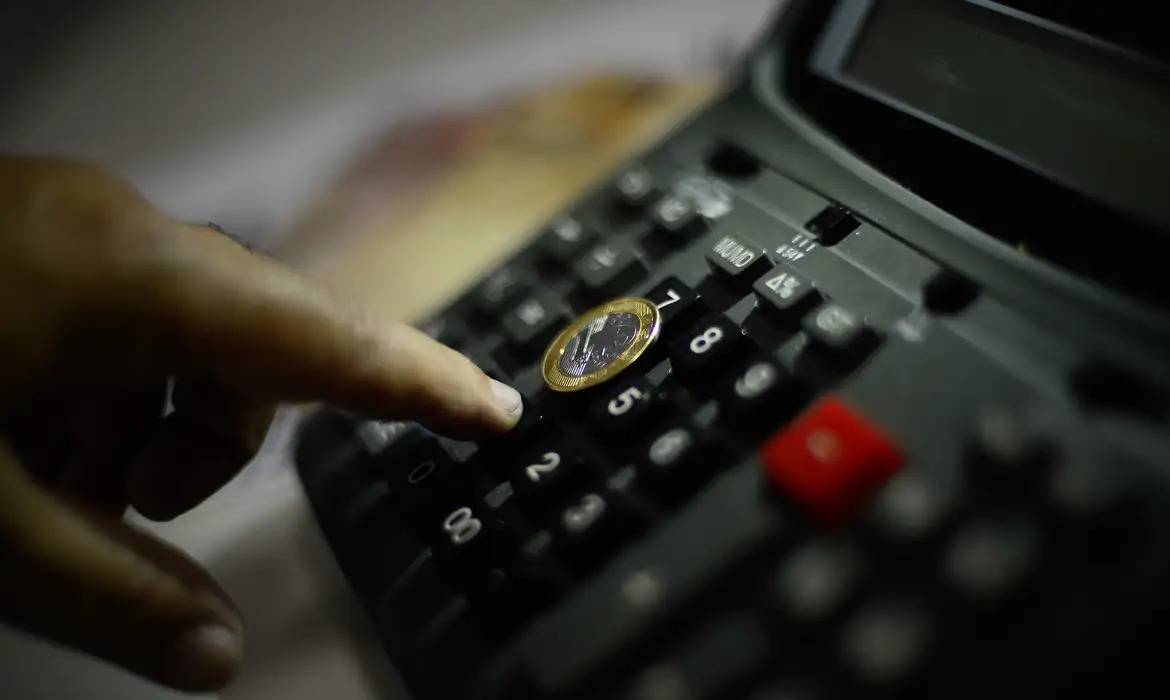 Prefeituras ganham novo prazo para quitar d&eacute;bitos ao INSS