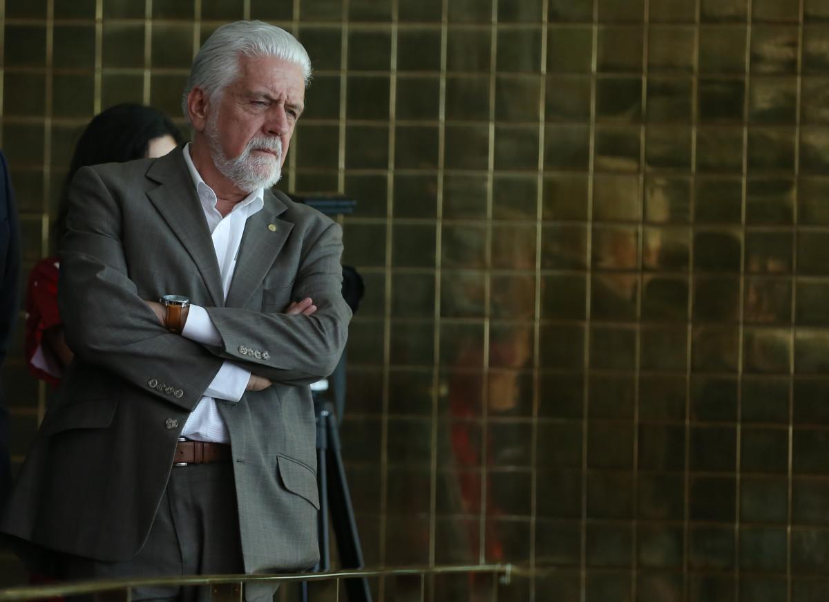 PF detalha rotina de contatos entre Jaques Wagner e empres&aacute;rio ligado ao Master para n&atilde;o produzir provas