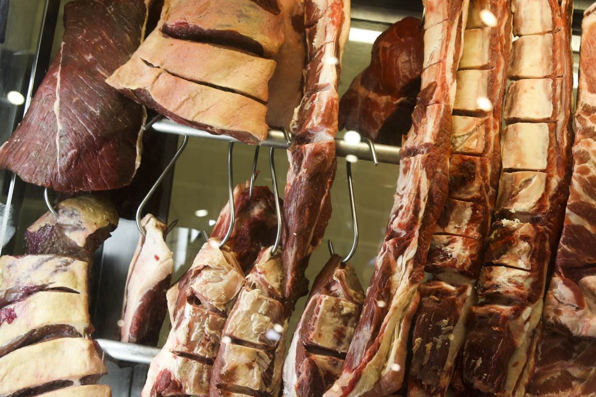 Aeronaves, &oacute;leo, caf&eacute; e carne est&atilde;o fora do tarifa&ccedil;o dos EUA