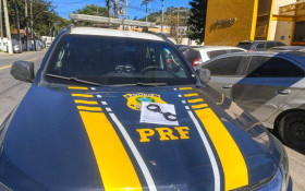 Motorista com mandado por pens&atilde;o aliment&iacute;cia &eacute; preso na Dutra, em Pira&iacute;