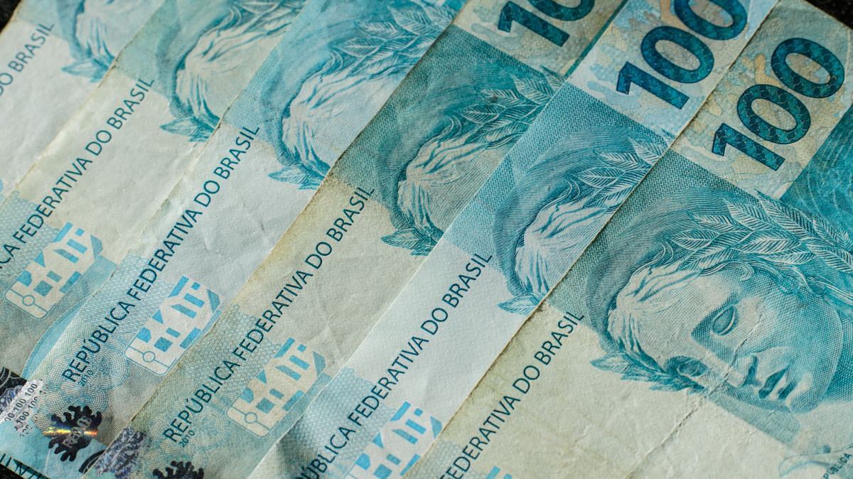 Uni&atilde;o pagou R$ 696 mi emd&iacute;vidas deEntes Federados