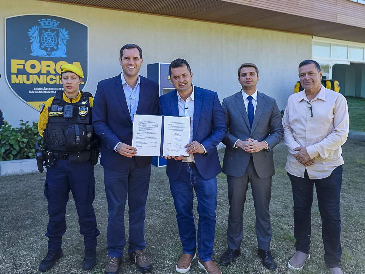 Prefeitura do Rio doa 150 pistolas para Caixas fazer a Guarda Municipal Armada