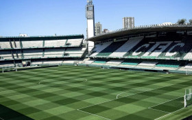 PR: jogo entre Coritiba e Palmeiras receber&aacute; a campanha do agasalho