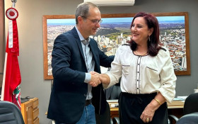 Justi&ccedil;a determina retorno de Rossana &agrave; C&acirc;mara de Mar&iacute;lia