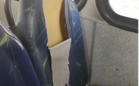 &Ocirc;nibus com sinais de vandalismo vira alvo de cobran&ccedil;as em Paul&iacute;nia