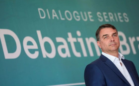 Fl&aacute;vio reedita discurso de Bolsonaro sobre urnas