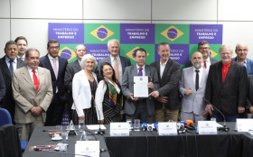 Nova regra para trabalho em feriados muda funcionamento do com&eacute;rcio em SP