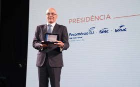 Sistema Fecom&eacute;rcio RJ d&aacute; posse &agrave; Diretoria da Federa&ccedil;&atilde;o e aos Conselhos do Sesc RJ e Senac RJ