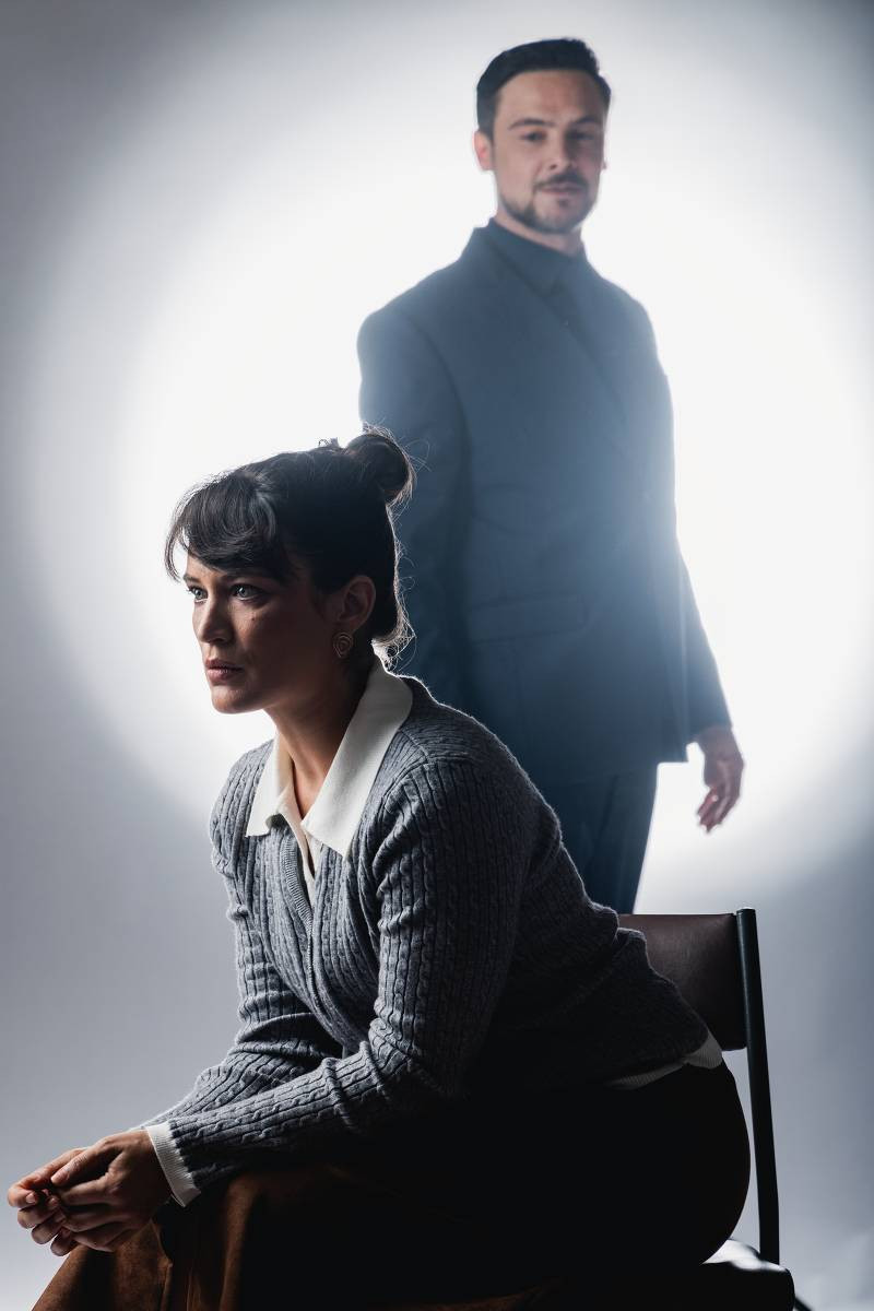Bianca Bin em ensaio para "Meu Deus!" com Sergio Guizé