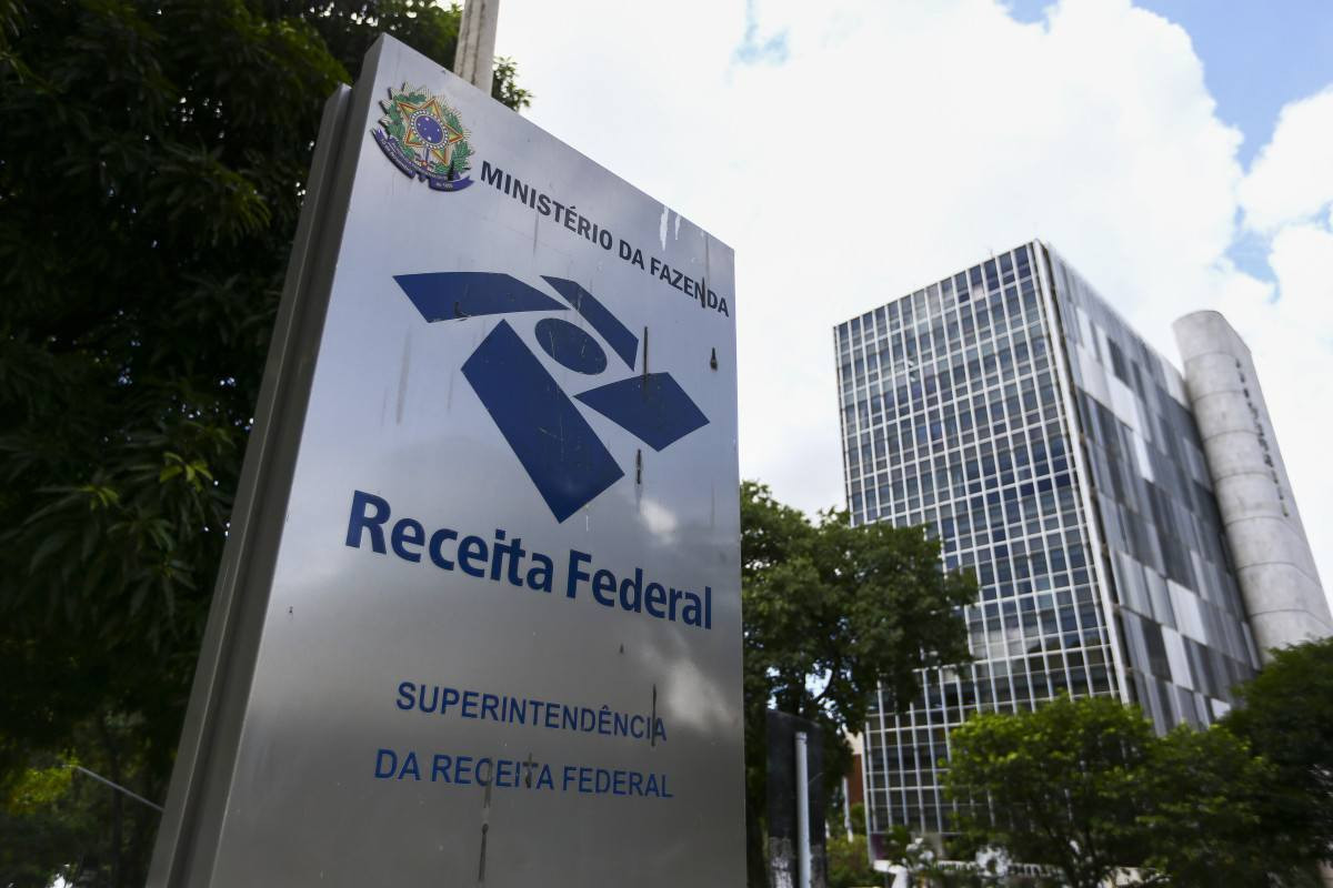 Receita prev&ecirc; arrecadar R$ 17,2 bilh&otilde;es com IR sobre dividendos