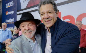 Com Lula, PT lan&ccedil;a candidatura de Haddad ao governo de S&atilde;o Paulo