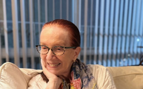 Regina Miranda: 'O que de n&oacute;s atravessa o tempo?'