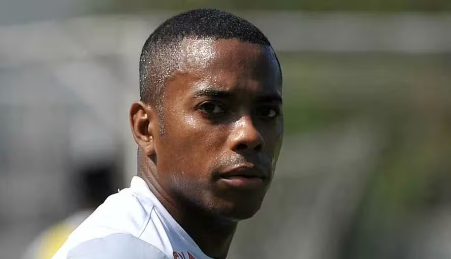 STJ barra recurso de Robinho ao STF e mant&eacute;m execu&ccedil;&atilde;o da pena no Brasil