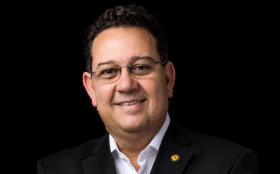 Marcos Dias aposta em campanha silenciosa e busca repetir estrat&eacute;gia que levou Arolde ao Senado