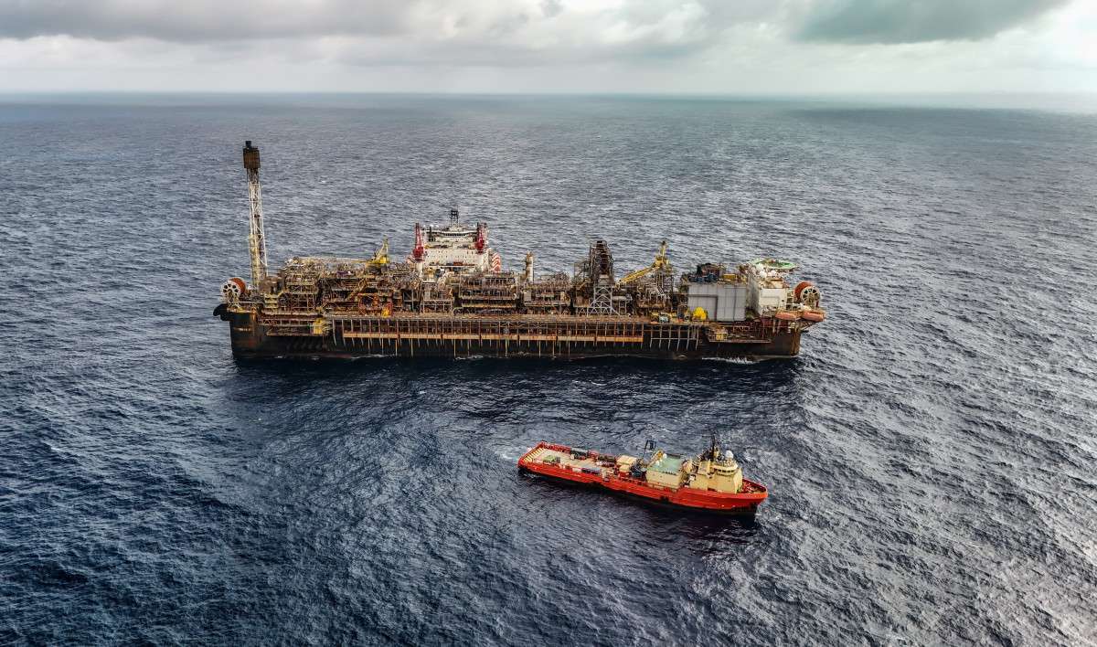 Produ&ccedil;&atilde;o de petr&oacute;leo e g&aacute;s no Brasil cresce 14%