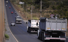 Nova lei do frete deve impactar mais de 1,3 milh&atilde;o de caminh&otilde;es no estado