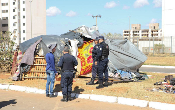 MPDFT cobra explica&ccedil;&otilde;es sobre atendimento a moradores de rua