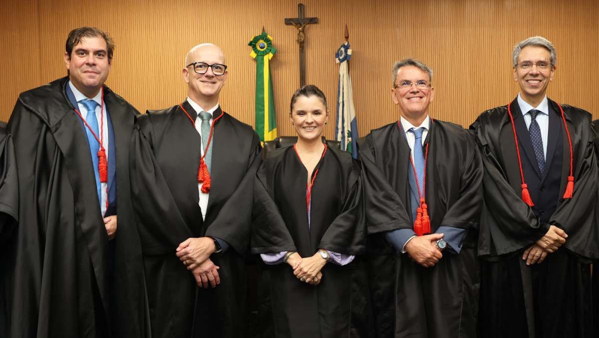 Tathiana Costa toma posse como membra do Colegiado do TRE‑RJ