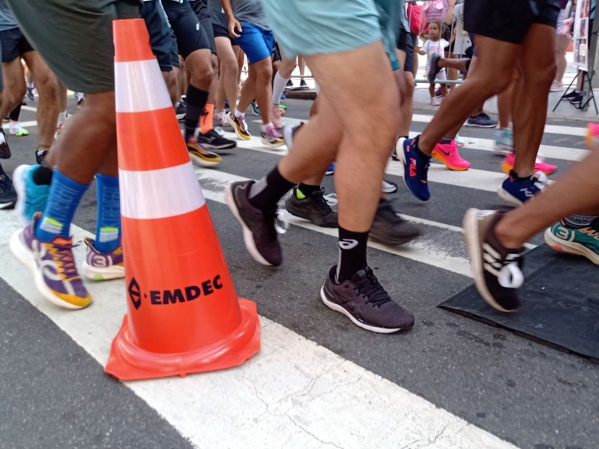 Emdec faz opera&ccedil;&atilde;o especial para corrida no Padre Anchieta