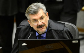 Marco Buzzi poder&aacute; ser primeiro ministro do Judici&aacute;rio demitido