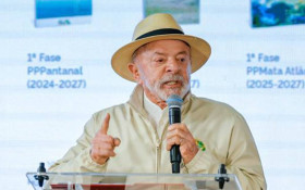 Lula barra dragagem e escoamento de gr&atilde;os pode sobrecarregar a rodovia BR‑163