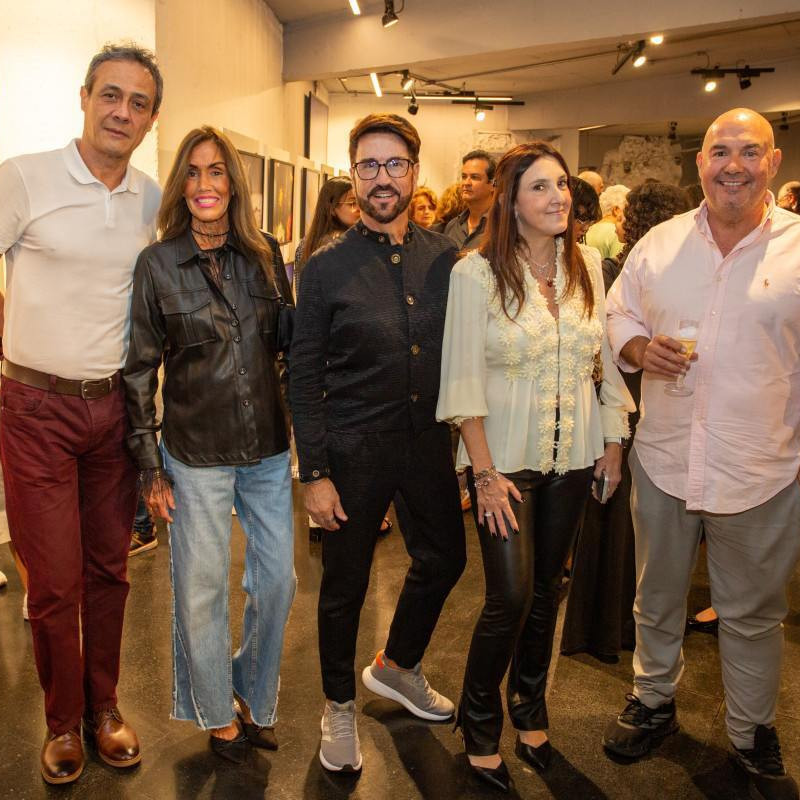 Beto Franchi, Ilka Castro, Franco Junior, Camila Milani e Beto Mion