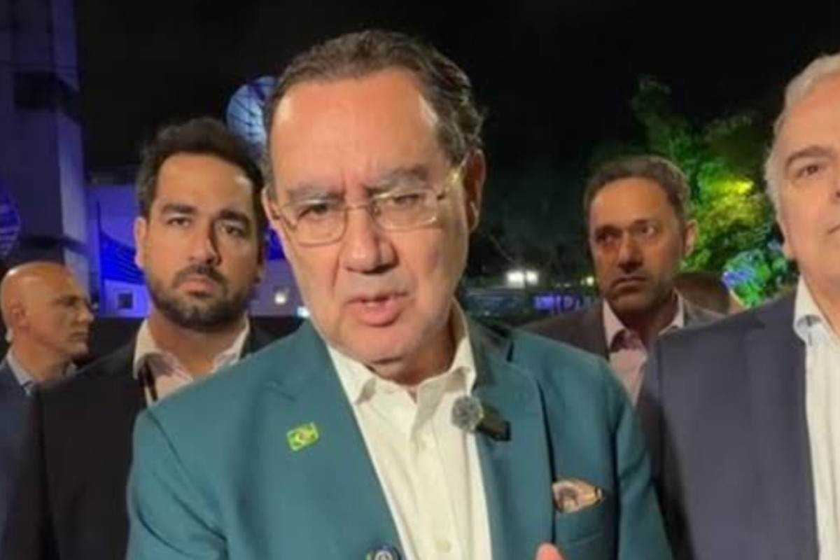Presidente do Avante diz que Augusto Cury "furou bolha da polariza&ccedil;&atilde;o" ap&oacute;s desempenho em debate