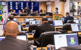 C&acirc;mara de Osasco re&uacute;ne debates sobre servi&ccedil;os p&uacute;blicos na tribuna