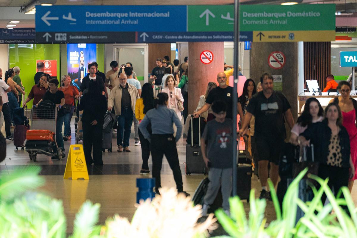 Turistas estrangeiros movimentam R$ 33,6 bi no Brasil em 7 meses