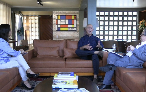 TRE-DF indefere candidatura de Arruda ao governo do Distrito Federal