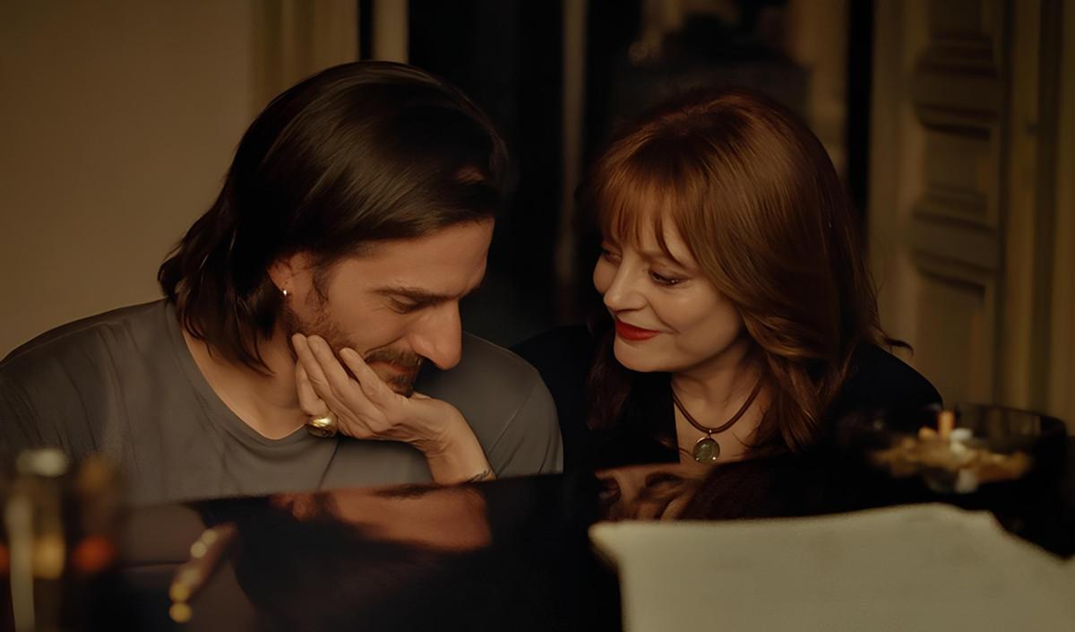 Proscrita em Hollywood, Susan Sarandon divide tela com Luca Marinelli em The Echo Chamber