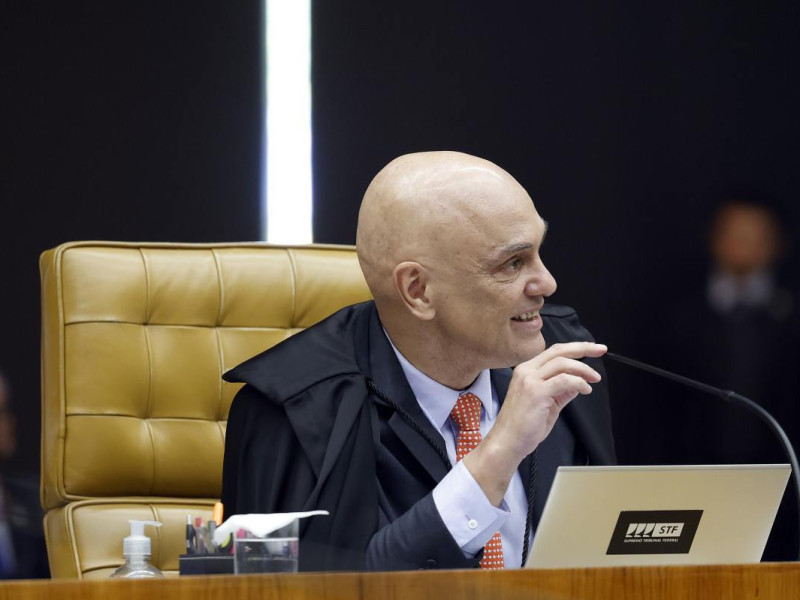 Deputados europeus pedem an&aacute;lise de san&ccedil;&otilde;es contra Moraes e monitoramento das elei&ccedil;&otilde;es