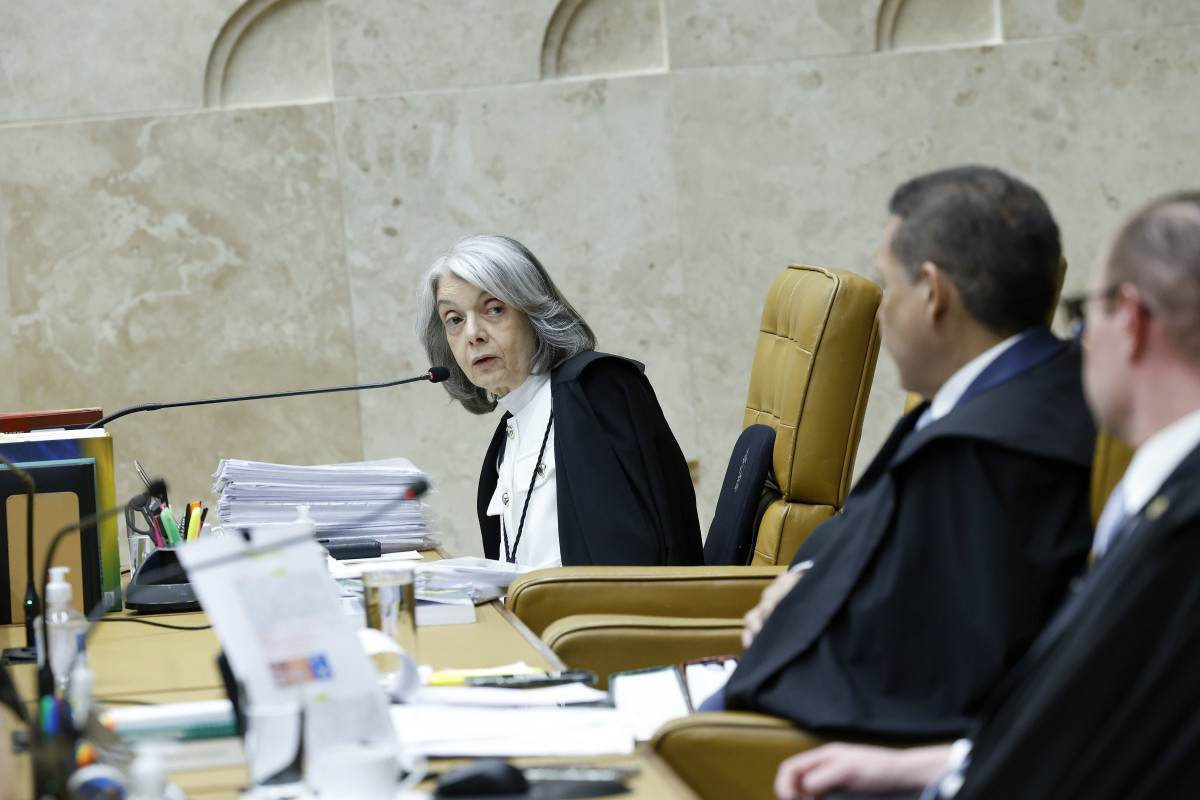 C&aacute;rmen L&uacute;cia, a cidad&atilde; brasileira no Supremo