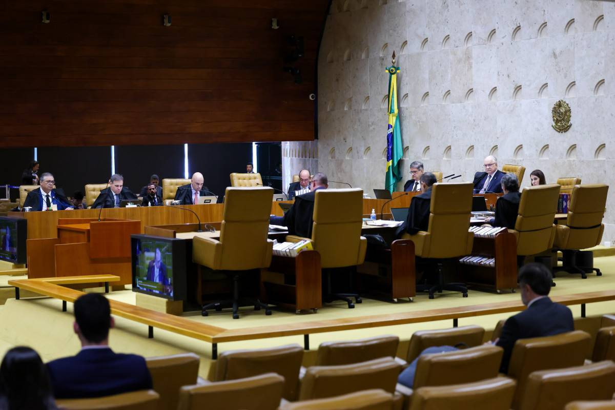 STF chega a sess&atilde;o hist&oacute;rica que julgar&aacute; o comportamento dos seus pr&oacute;prios integrantes