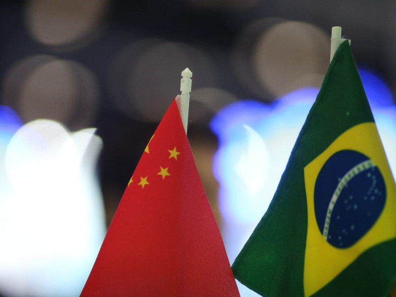 China bate recorde de visitas ao Brasil