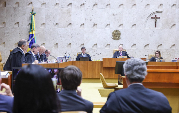 Coluna Magnavita | T&eacute;cnicas do PCdoB no julgamento do Rio
