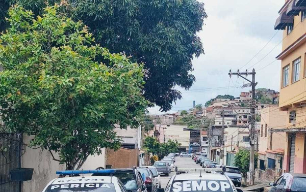 Rede de vigil&acirc;ncia clandestina usada pelo tr&aacute;fico &eacute; desmontada por agentes