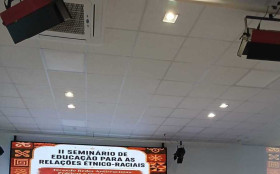 Semin&aacute;rio re&uacute;ne experi&ecirc;ncias sobre educa&ccedil;&atilde;o &eacute;tnico-racial